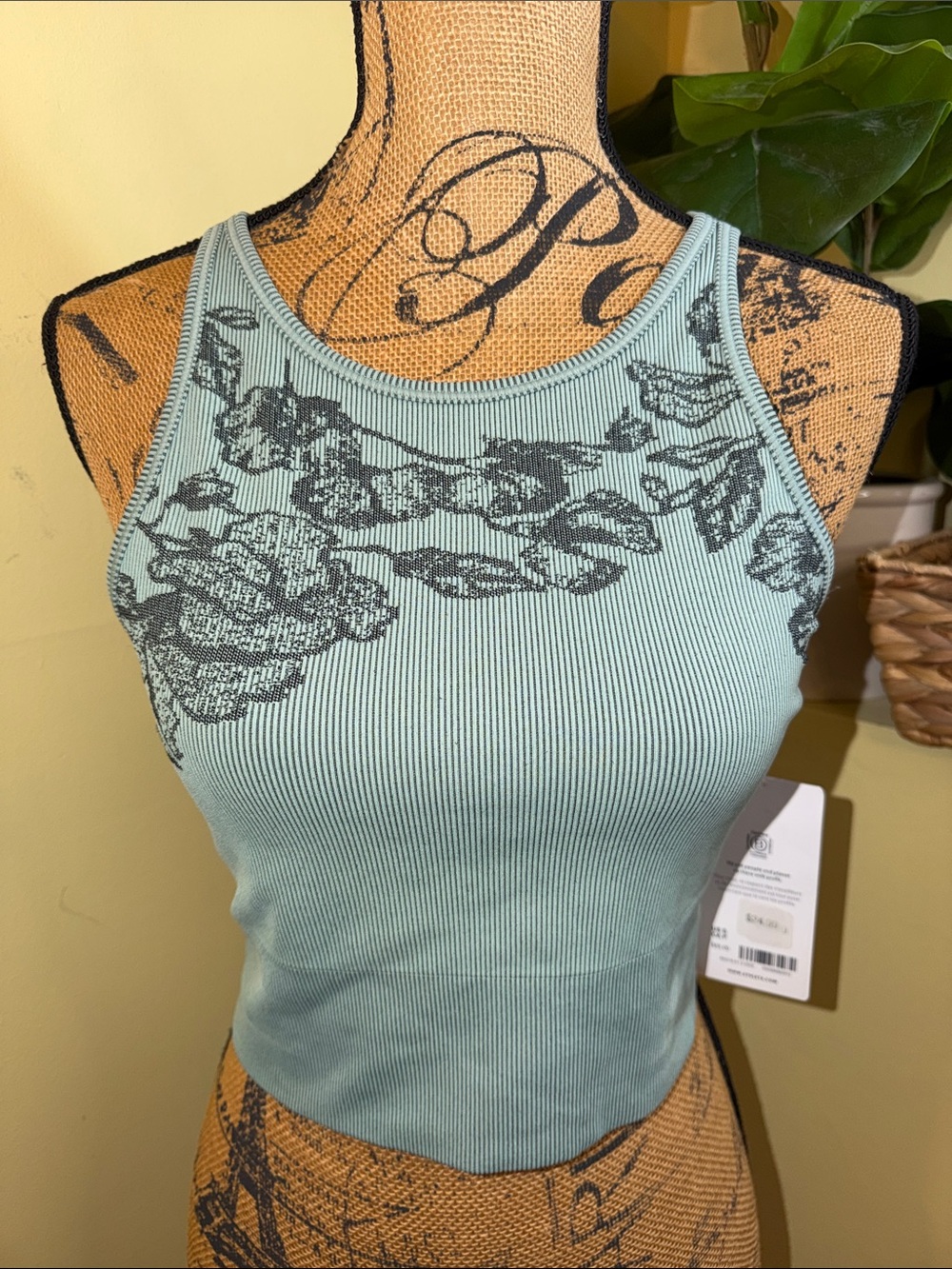 Athleta Ribbed Floral Aurora High Neck Tank Top in Sage Green - NWT Small